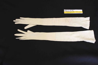 Accessory - Gloves, 1900
