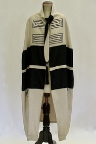 Cloak, 1920s