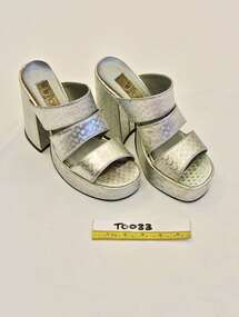 Shoes, Platform shoes, 1970s
