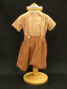 Romper suit, 1940s