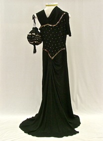 Evening outfit, Evening dress and bag, 1940s