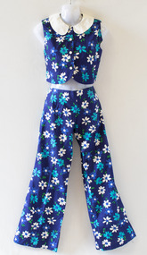 Top and pants ensemble, Watersun, Crop top and pants ensemble