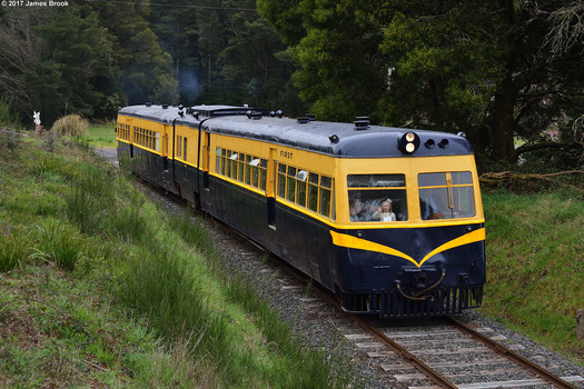 Victorian Railways 280HP Walker Railcar 91RM