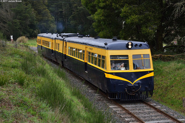 Victorian Railways 280HP Walker Railcar 91RM