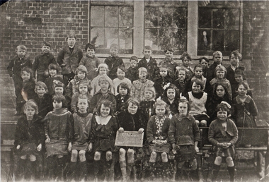 THIS IMAGE REPRODUCED BY CLUNES MUSEUM