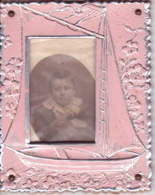 Photograph, UNKNOWN