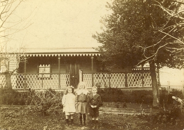 IMAGE REPRODUCED BY CLUNES MUSEUM