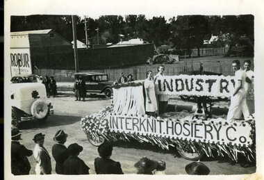 Photograph, 1939