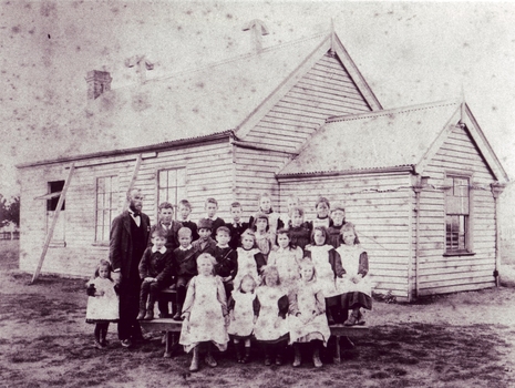 IMAGE REPRODUCED BY CLUNES MUSEUM