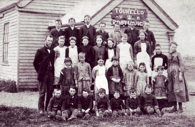 IMAGE REPRODUCED BY CLUNES MUSEUM