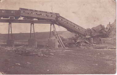 IMAGE REPRODUCED BY CLUNES MUSEUM