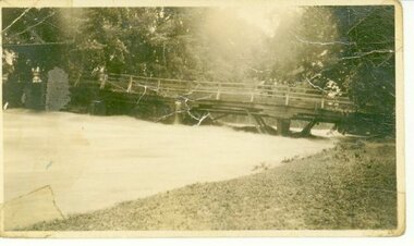 IMAGE REPRODUCED BY CLUNES MUSEUM