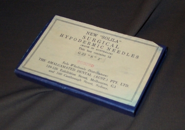 BOX CONTAINING 6 SURGICAL HYPODERMIC NEEDLES