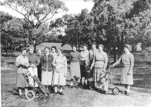 CLUNES GOLF CLUB WOMENS PLAYERS.  Late 1950's at the old Clunes Golf Course in Keirces Road.