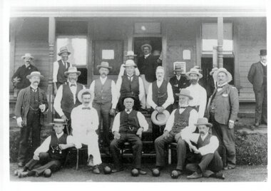 Photograph, CRICKET CLUB MEMBERS, 1908