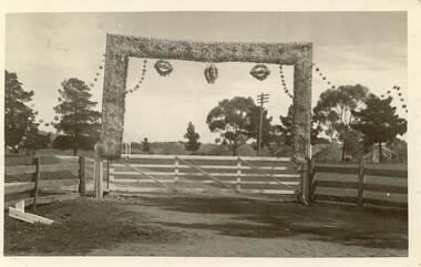 IMAGE REPRODUCED BY CLUNES MUSEUM