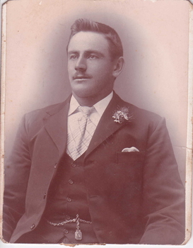 IMAGE REPRODUCED BY CLUNES MUSEUM