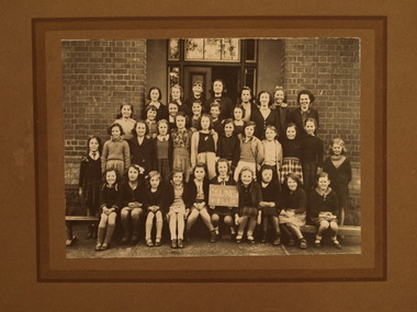 THIS IMAGE REPRODUCED BY CLUNES MUSEUM