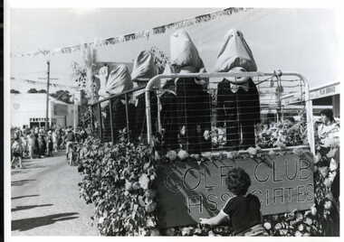 Photograph, BALLARAT COURIER PTY. LTD