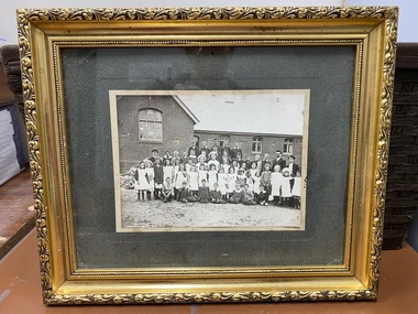 CLUNES MUSEUM