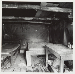 Photograph, Oldfield, David, Charlie Mac's Hut, Dinner Plain, 1994