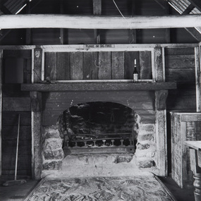 Photograph, Oldfield, David, Fitzgerald's Hut, Marum Point, 1993