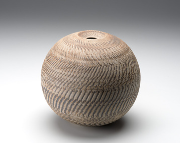 Ceramic, Shigeo, Shiga, Spherical Chattered Vase, Undated