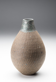 Ceramic, Shoji, Mitsuo, Striated Vase, c.1980