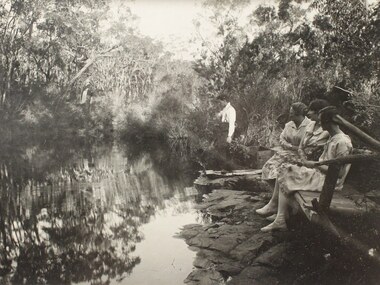 Photograph, Samuel George CAHILL, Cranage's Swimming Pool, n.d