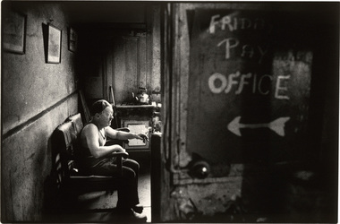 Photograph, Matthew SLEETH, Cox and Rizzetti Foundry, Melbourne, 1994