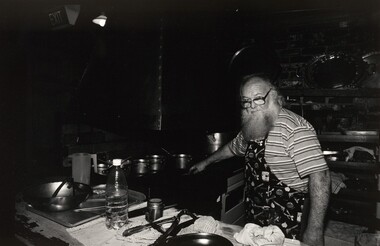 Photograph, John IMMIG, Evan Mackley, Olde Horsham Family Restaurant, 2003