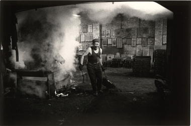 Photograph, Matthew SLEETH, Cox and Rizzetti Foundry, Melbourne, 1994