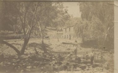 Photograph (Item), "Old Ellis' Coliban Flour Mill, Malmsbury C1910", Malmsbury c1910