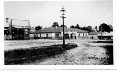 Photograph (Item), "Malmsbury Hotel (New) C1940, Copied From A Postcard", Malmsbury c1940