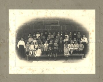 Photograph (Item), Malmsbury Primary School Photo 1918, Malmsbury 1918