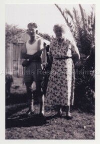 Photograph (Item), Tom War And Wife Daisy Lipp C1940, Malmsbury c1940