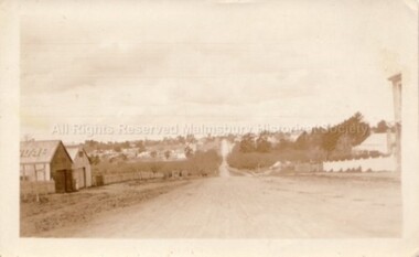 Photograph (Item), B/W Mollison St Taradale End, Malmsbury