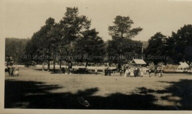 Photograph (Item), People & Horses At A Horse Race Or Agricutural Show, Malmsbury c1930
