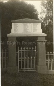 Postcard (Item), Postcard Memorial Gates Botanic Gardens Kodak Postcard C1922, Malmsbury c1922