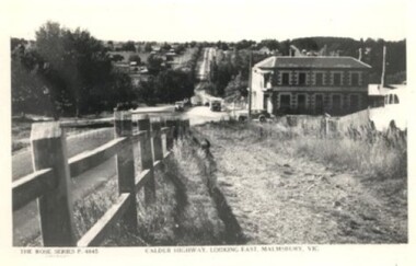 Postcard (Item), "Postcard Township Of Malmsbury, Rose Series P4845", Malmsbury c1938