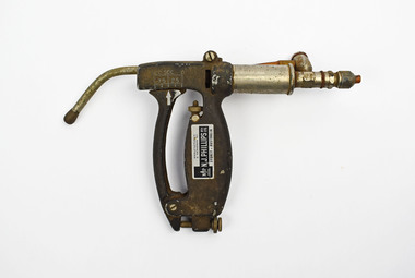 Tool - Drench Gun, 1940-1950