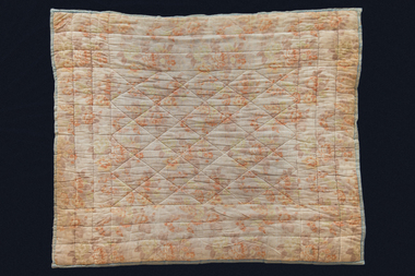 Quilt, Commercially made quilt
