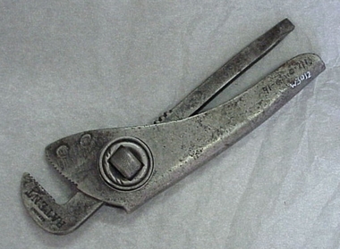 Wrench