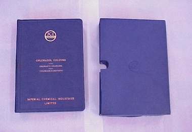 Book, Chlorazol Colours (Colourants Chlorazol, Chlorazolfarbstoffe)