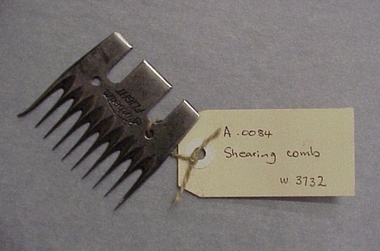 Shearing comb