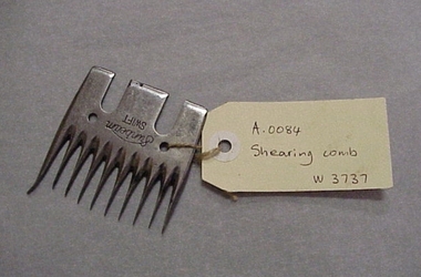 Shearing comb