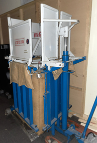 Machine - Stevlyon Mini-Matic Wool Press, c.1982