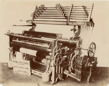 Photograph, Lasting or Serge de Berrie Loom