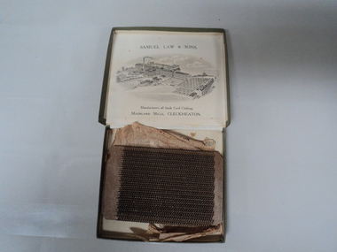 Sample, Card Clothing
