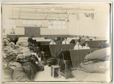 Photograph, [Federal Mill: Mending dept c1918-1920]